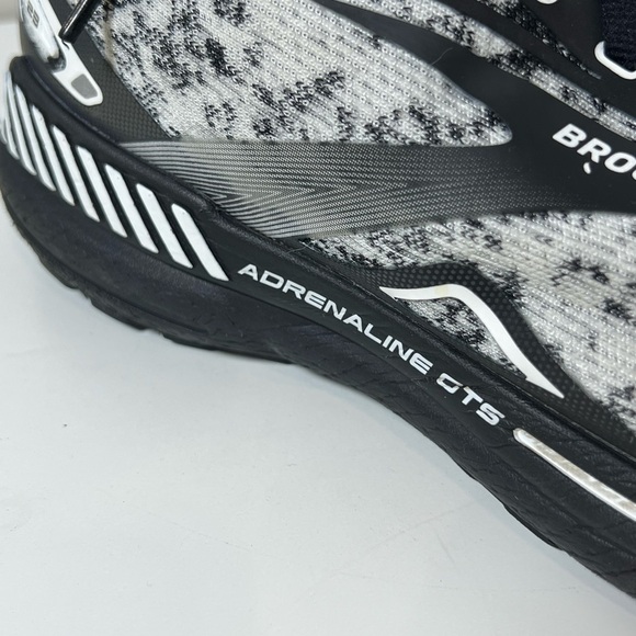 Brooks Size 12 Adrenaline GTS 23 Lightweight Zebra Black White Running Shoe - Picture 5 of 13
